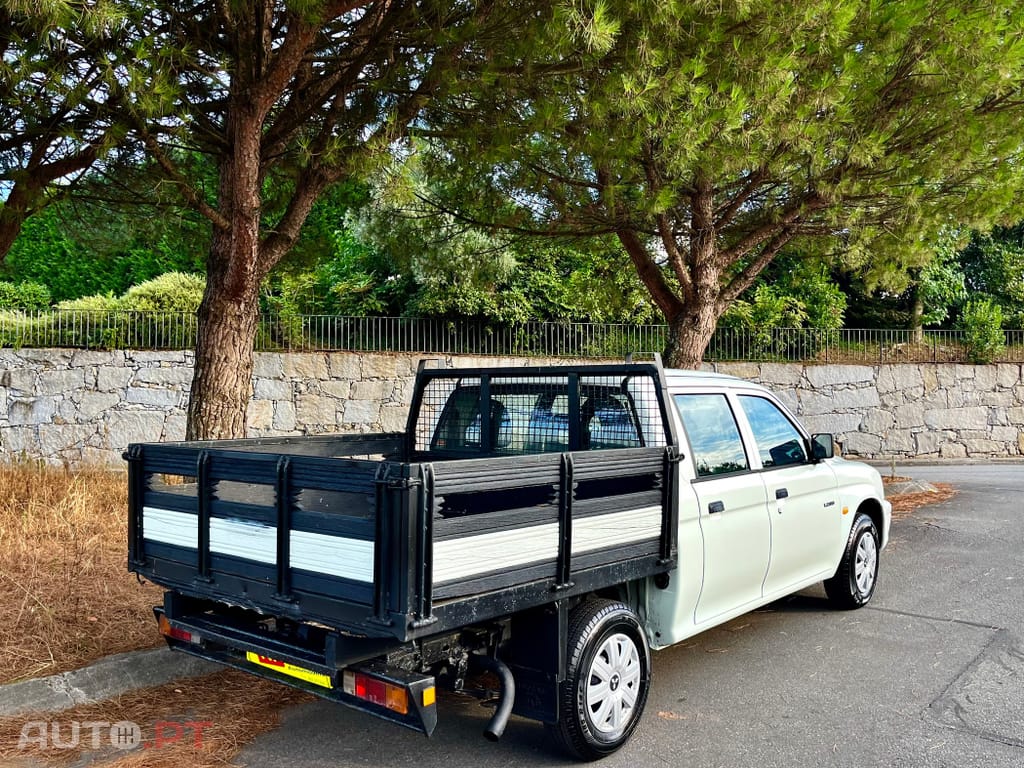 Mitsubishi L200 2.5 TD