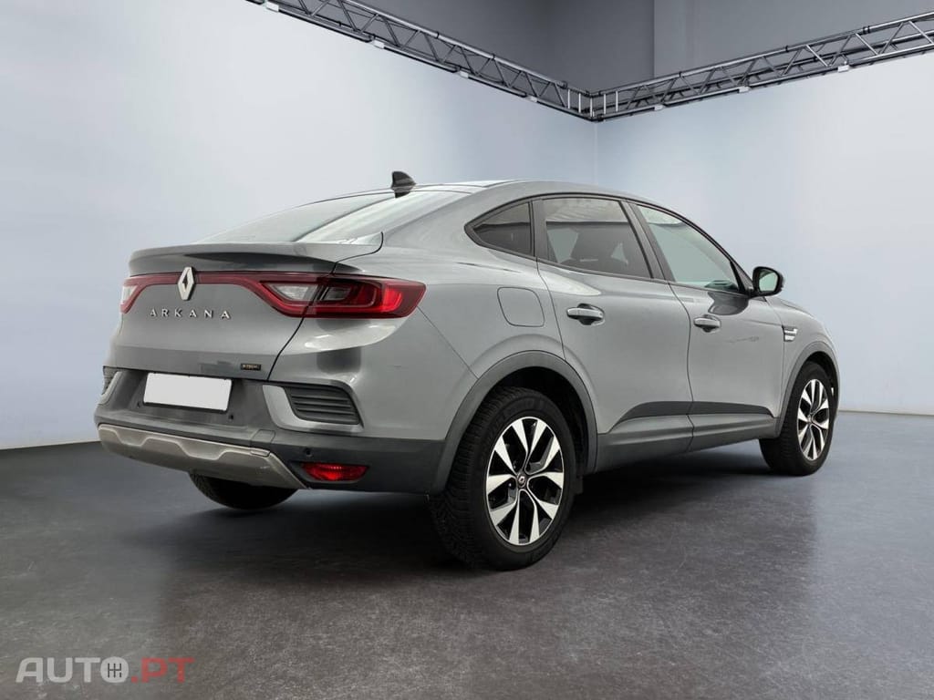 Renault Arkana E-Tech Evolution