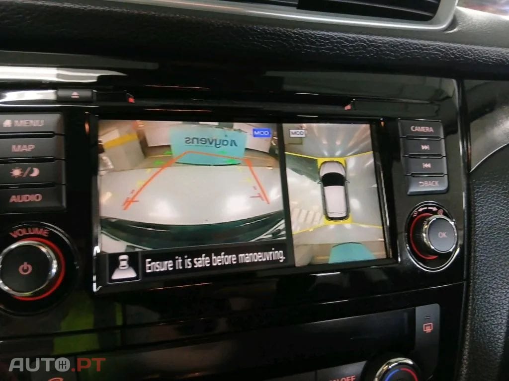 Nissan Qashqai 1.3 DIG-T N-Connecta J18