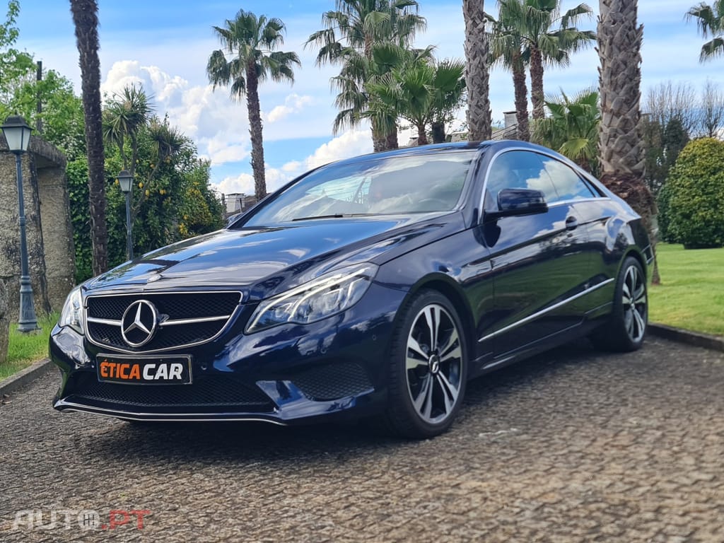 Mercedes-Benz E 220 CDi BlueEfficiency Auto