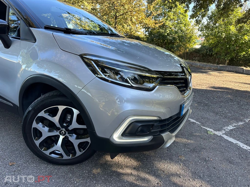 Renault Captur 1.2 TCe Initiale Paris