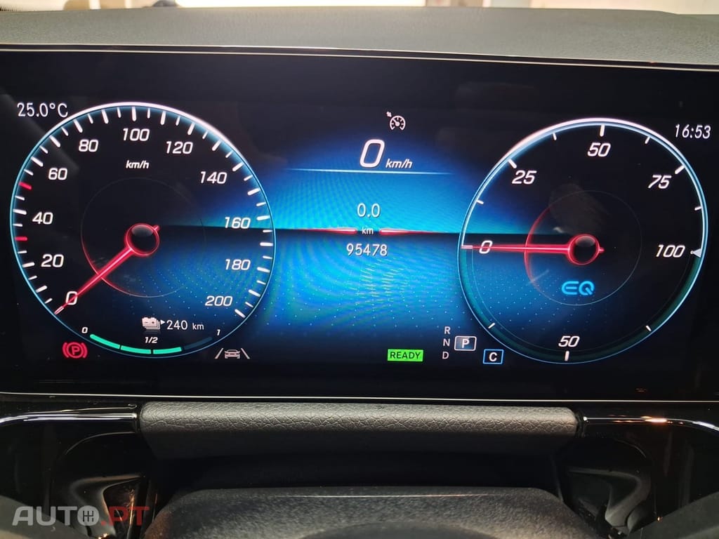 Mercedes-Benz EQA 250 AMG Line