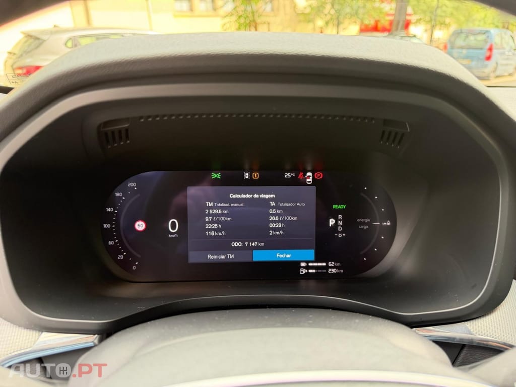 Volvo XC60 T6 AWD Recharge Plus Black Edition