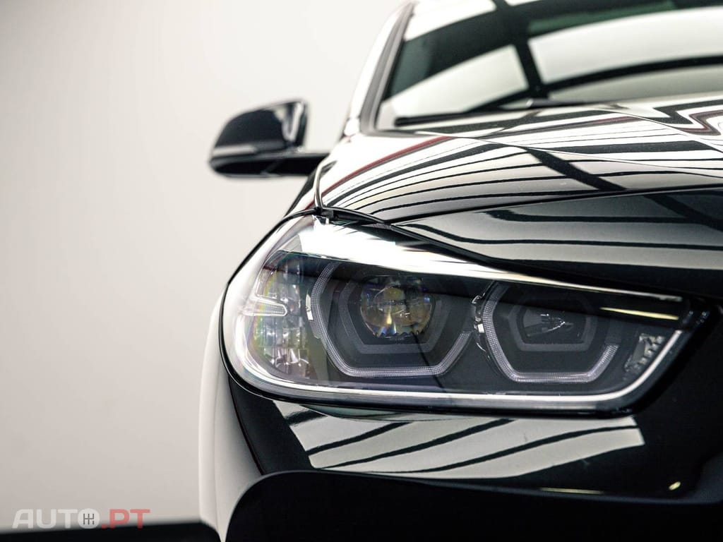 BMW X2 25 e xDrive Pack M