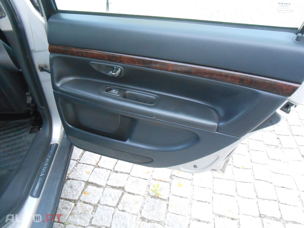 Volvo S80 2.0 T - GPL