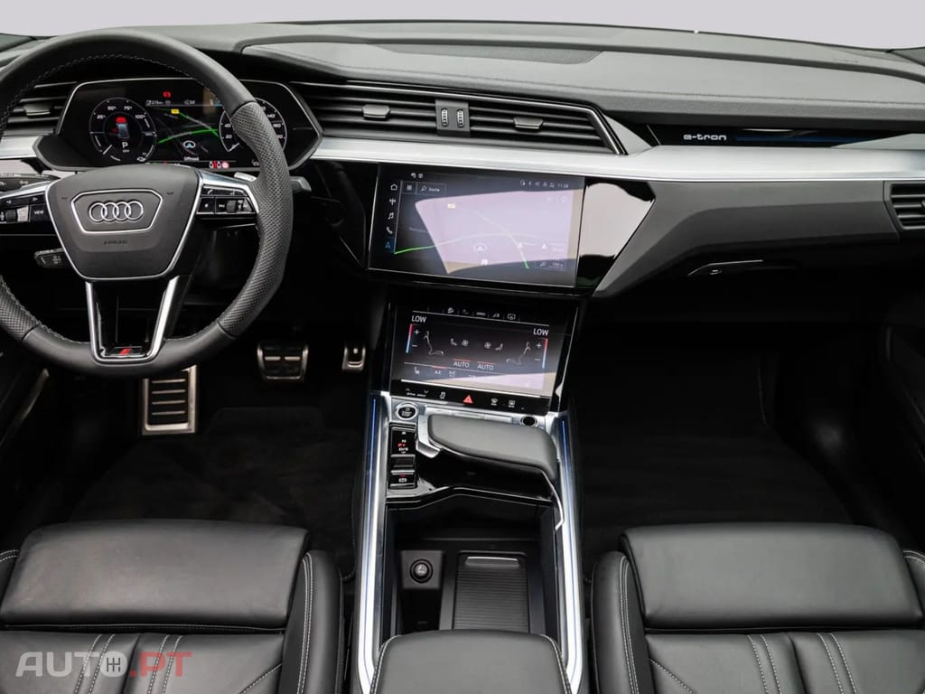 Audi Q8 E-Tron 55 2x S LINE BLACK