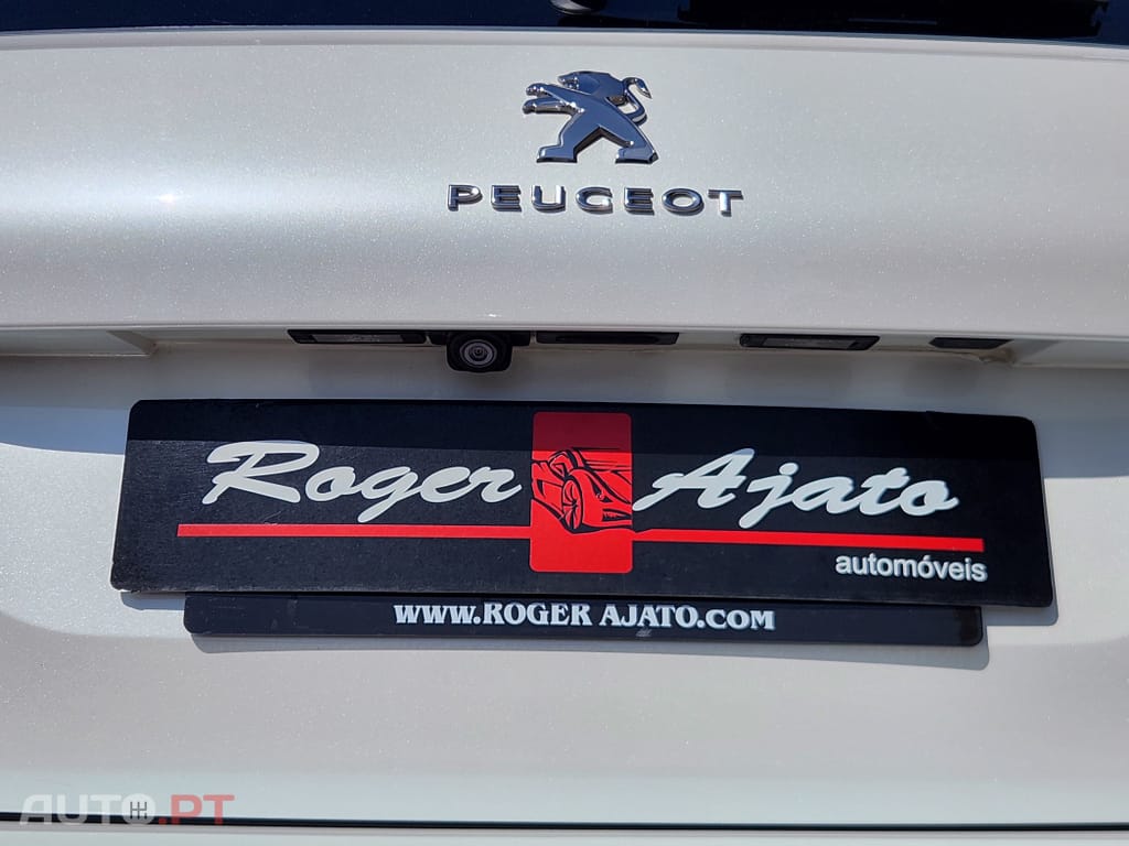 Peugeot 308 1.6 BlueHDi Style J17