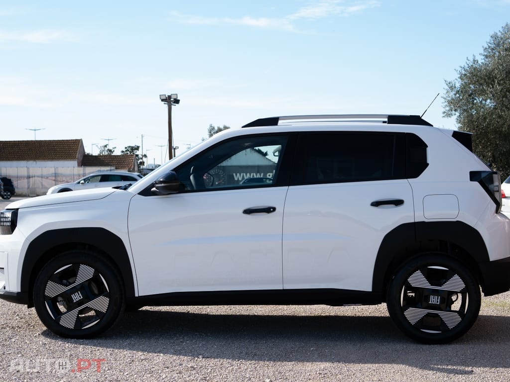 Fiat Grande Panda 1.2 Hybrid La Prima eDCT