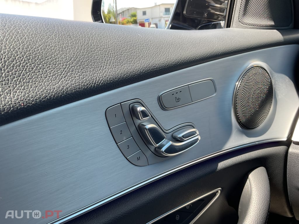 Mercedes-Benz E 300 de Avantgarde