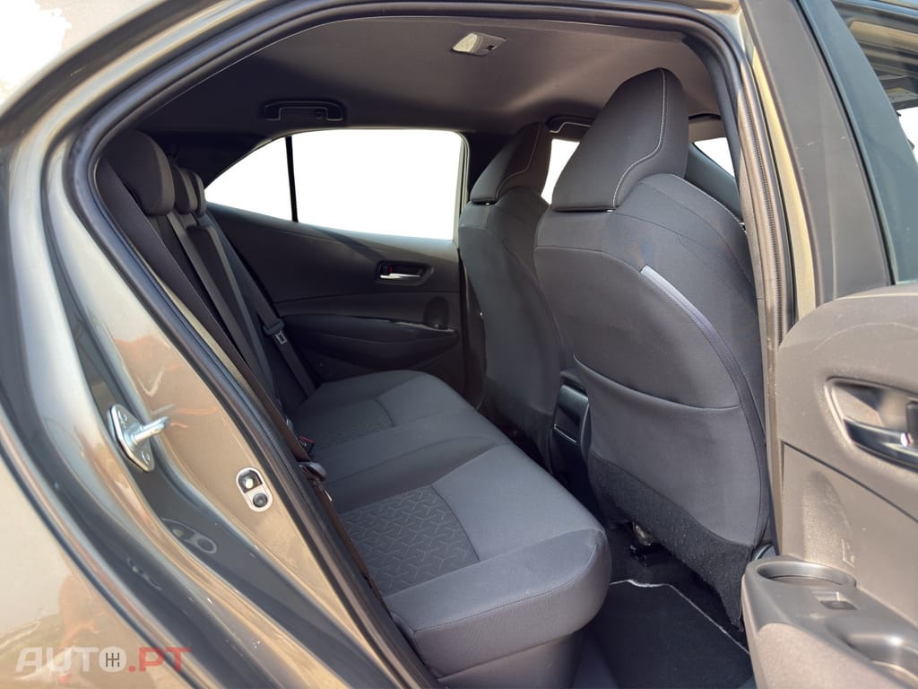 Toyota Corolla 1.8 Hybrid Comfort