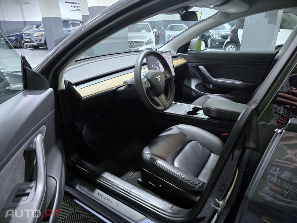 Tesla Model 3 Long Range Tração Integral