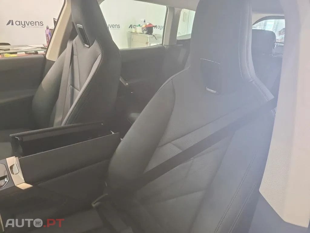 BMW iX xDrive 40