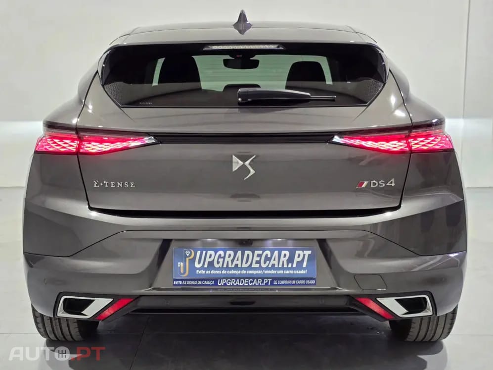 DS DS4 E-TENSE 225 PERFORMANCE LINE+