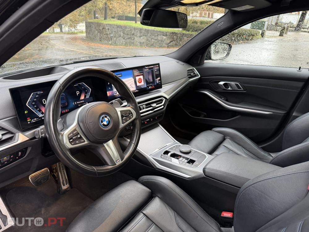 BMW 330 e Pack 50 anos M Auto