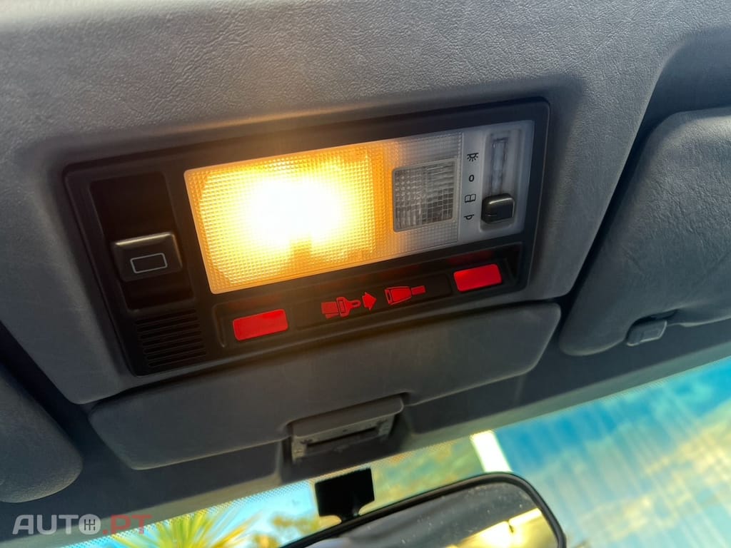 Mercedes-Benz W124 300 TD