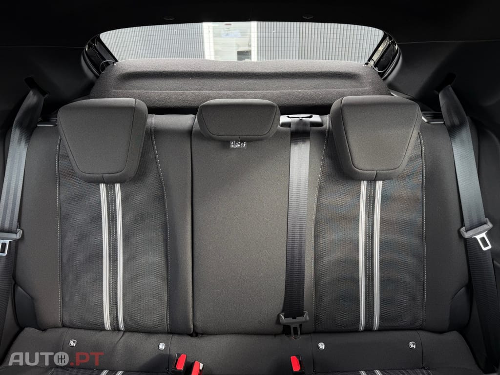 Opel Corsa 1.2 T GS Line Aut.