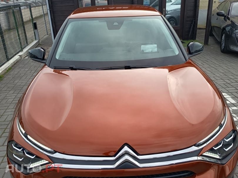 Citroen e-C4 50 kWh Shine Pack