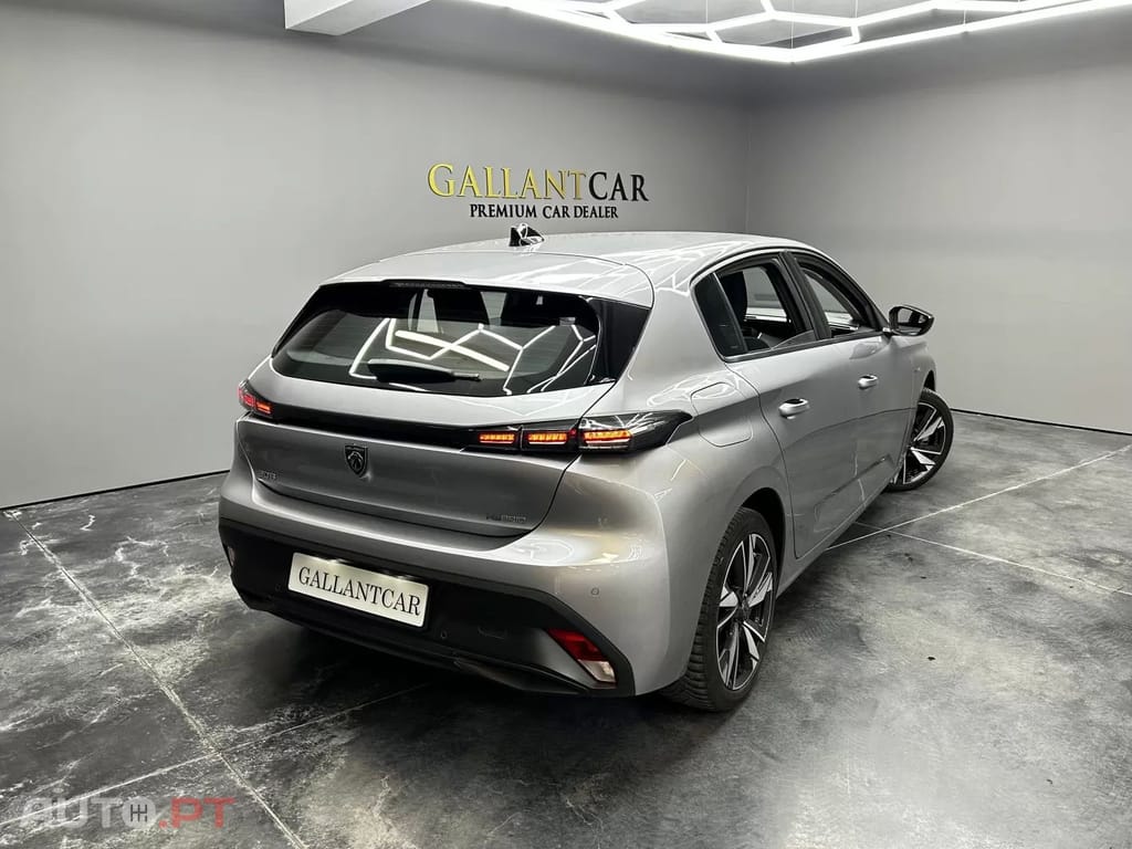 Peugeot 308 1.6 Hybrid Allure Pack e-EAT8