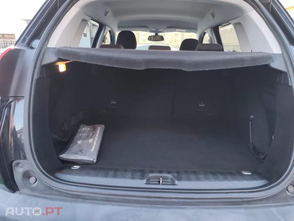 Peugeot 2008 1.2 PureTech Style