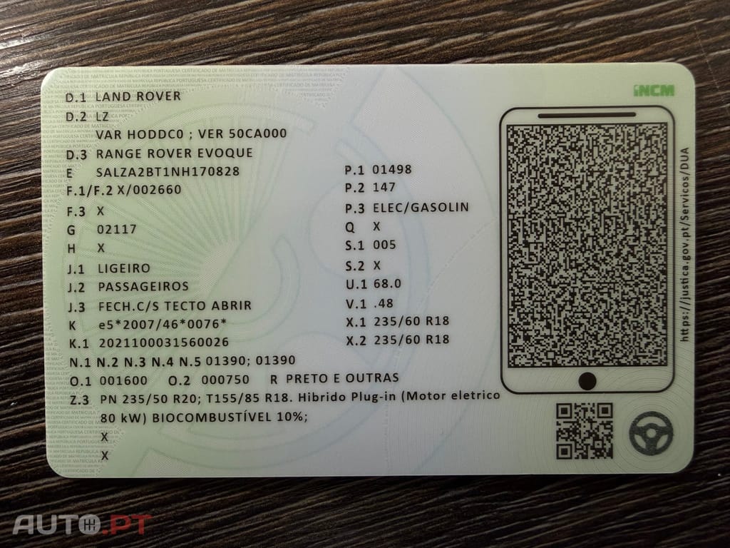 Land Rover Evoque 1.5 P300e AWD R-Dynamic S Auto