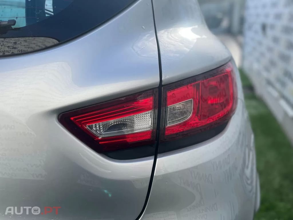 Renault Clio Energy dCi 90 Start & Stop EDC LIMITED