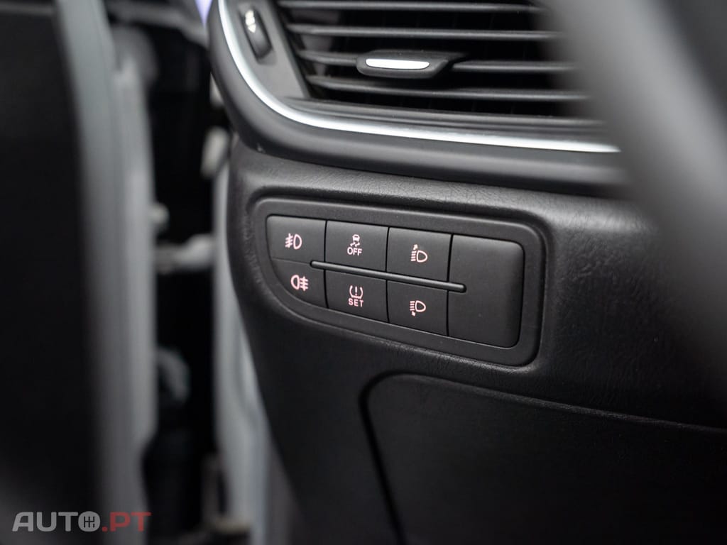 Fiat Tipo 1.3 M-Jet Lounge