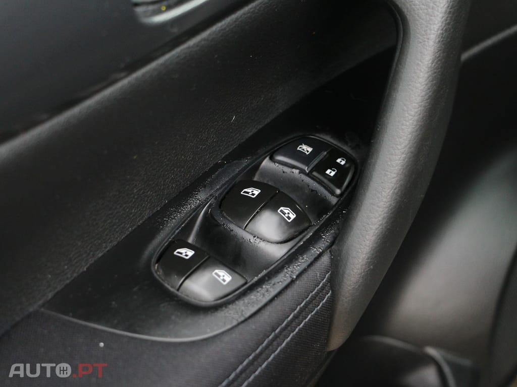 Nissan Qashqai 1.5 dCi N-Connecta