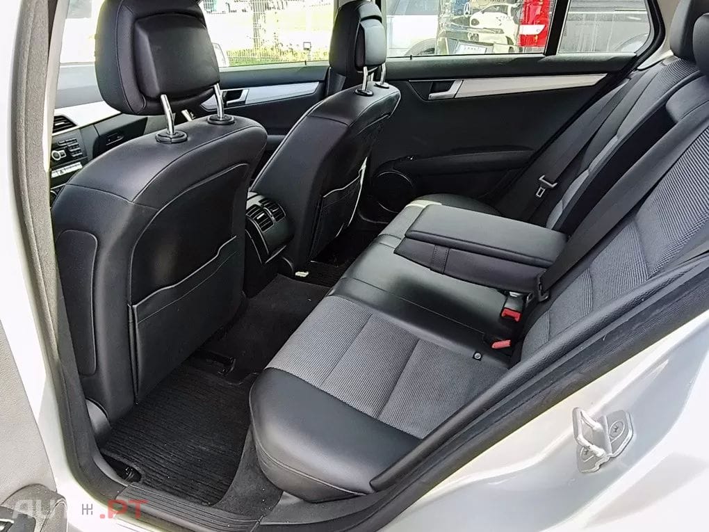Mercedes-Benz C 200 CDi Avantgarde BlueEfficiency