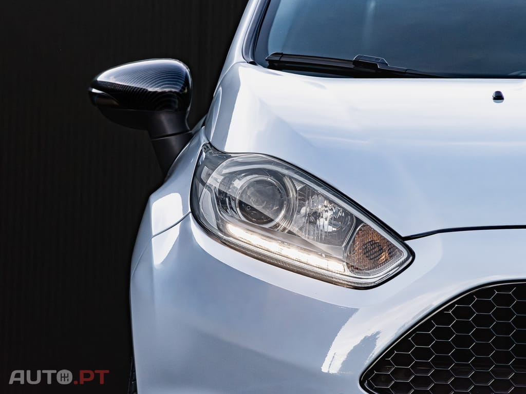 Ford Fiesta ST 200