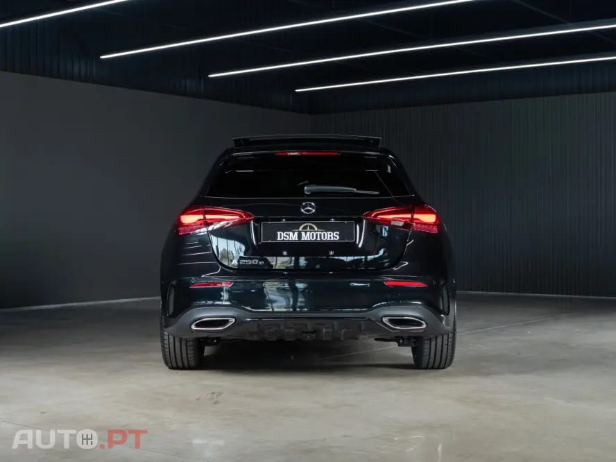 Mercedes-Benz A 250 e AMG Line