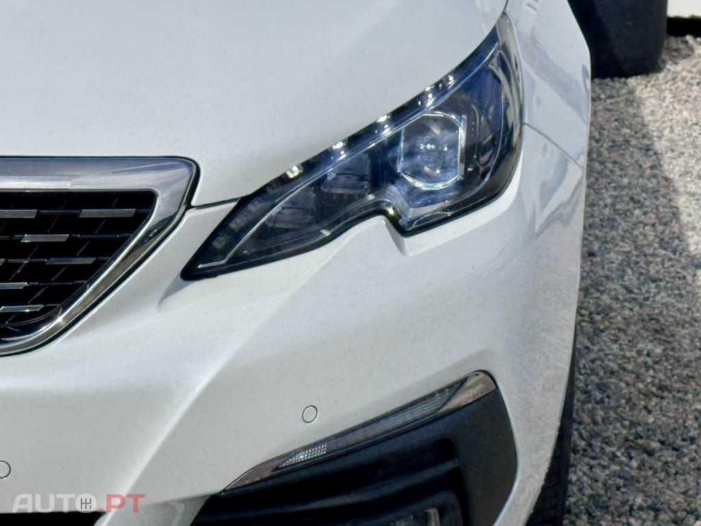 Peugeot 308 1.2 PureTech GT Line EAT8