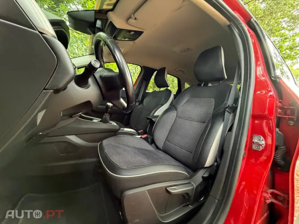 Renault Captur 1.0 TCe Exclusive