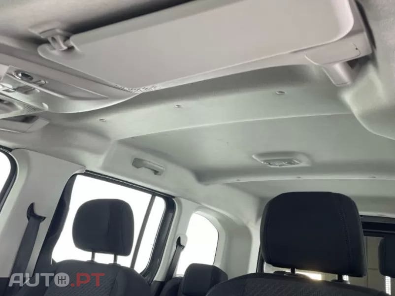 Peugeot Rifter 1.2 PureTech Active