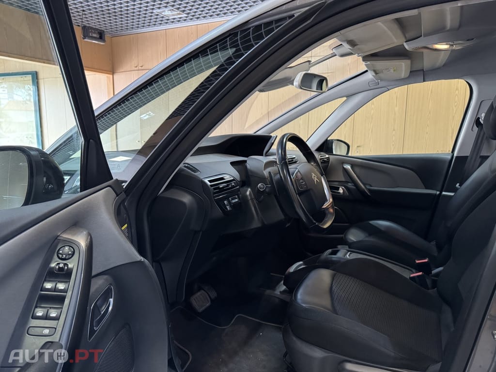 Citroen C4 SpaceTourer 1.5 BlueHDi Shine EAT8