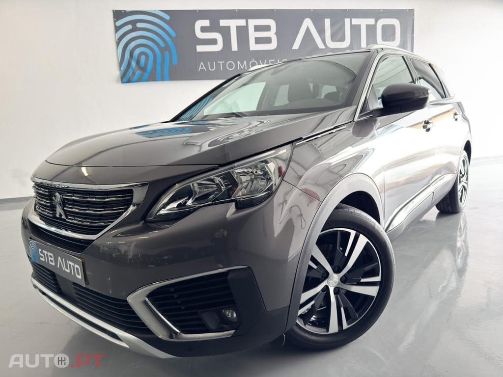 Peugeot 5008 1.5 BlueHDi Allure