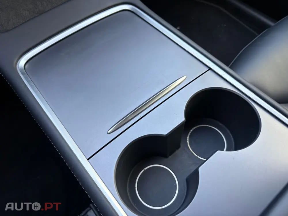 Tesla Model Y Long Range Tração Integral