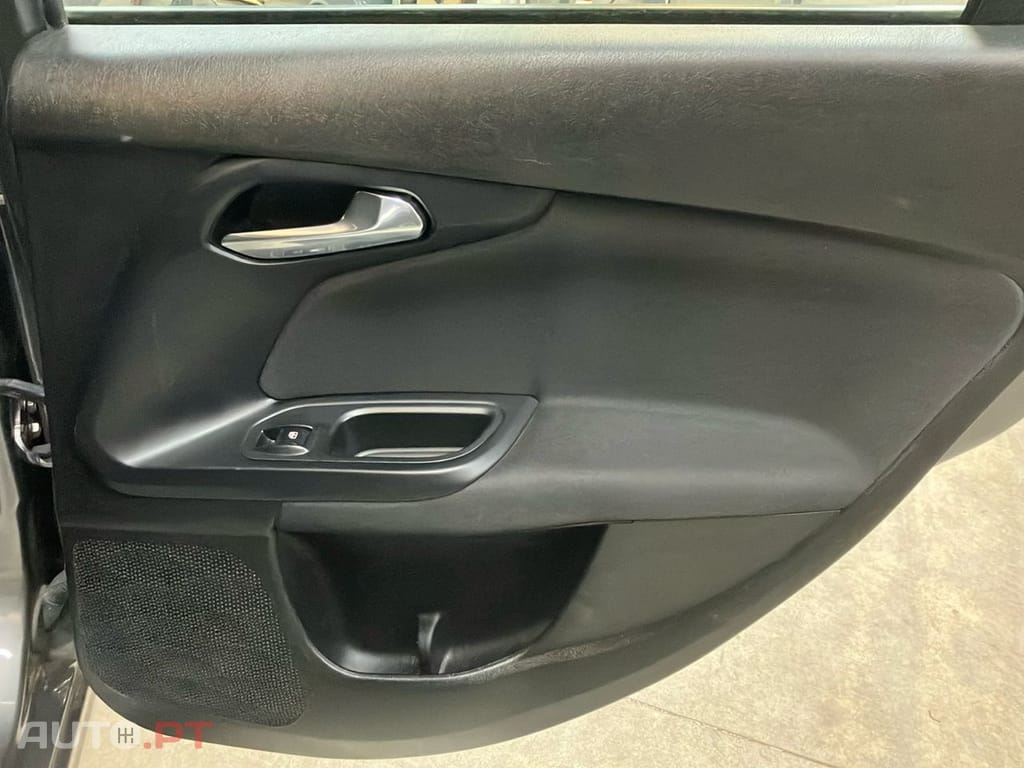 Fiat Tipo 1.3 M-Jet Lounge