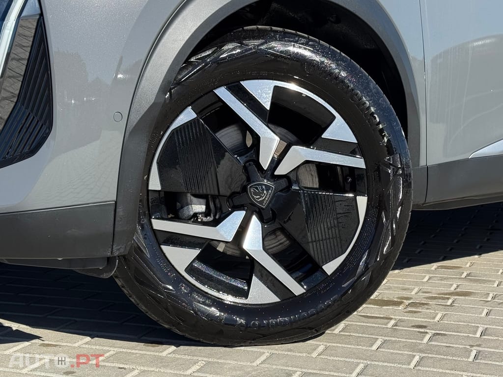 Peugeot 2008 1.2 Hybrid Allure e-DCS6