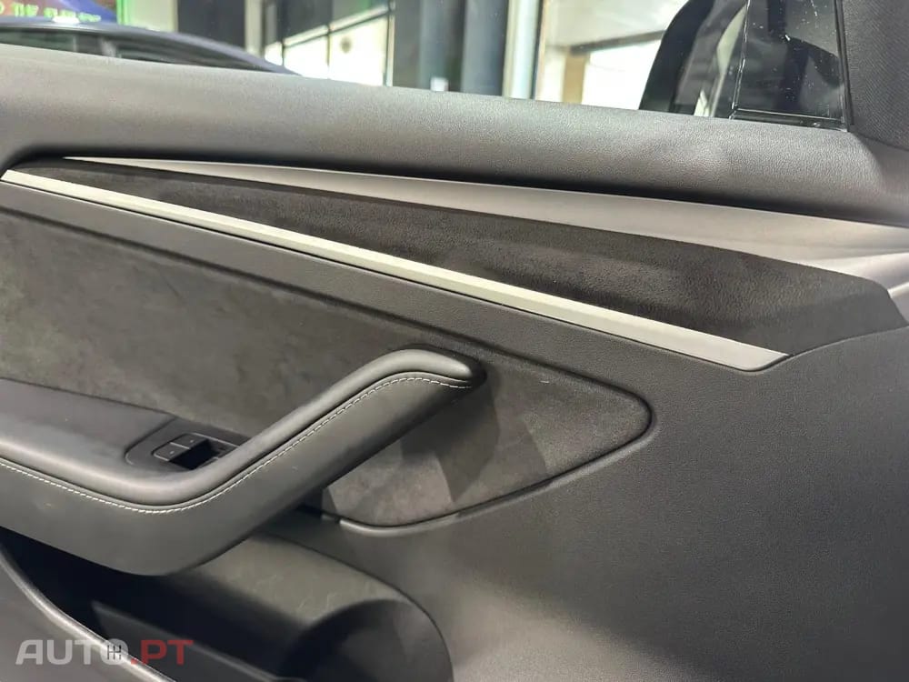 Tesla Model 3 Standard RWD Plus