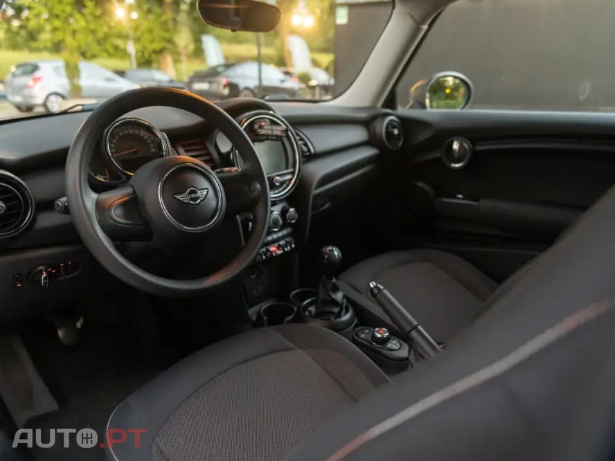 MINI Cooper One