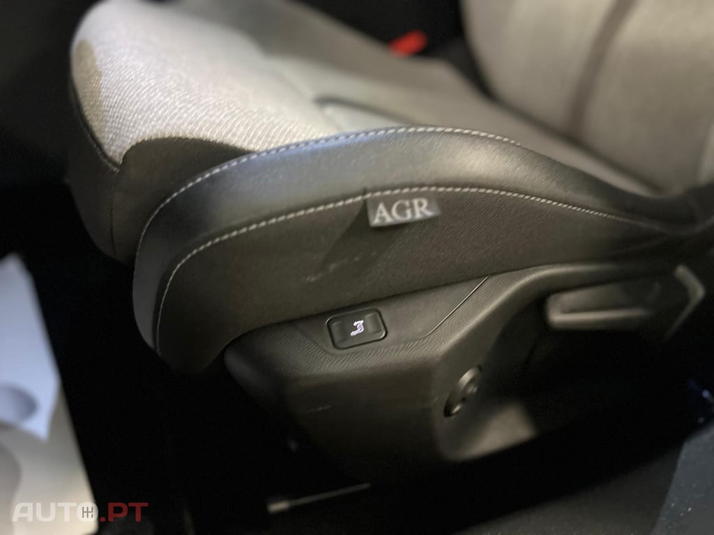 Opel Astra 1.2 T Elegance