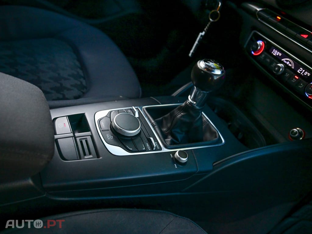 Audi A3 Sportback 1.6 TDi S-line