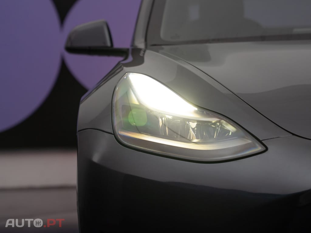 Tesla Model 3 Long Range Tração Integral