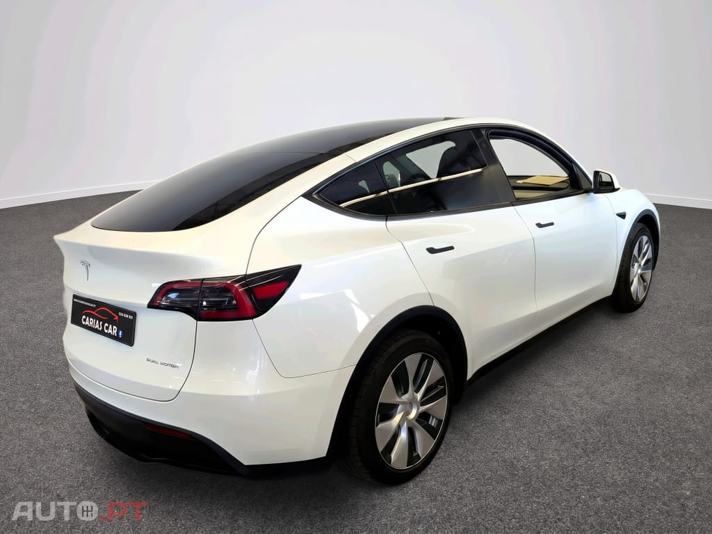 Tesla Model Y Long Range Dual Motor