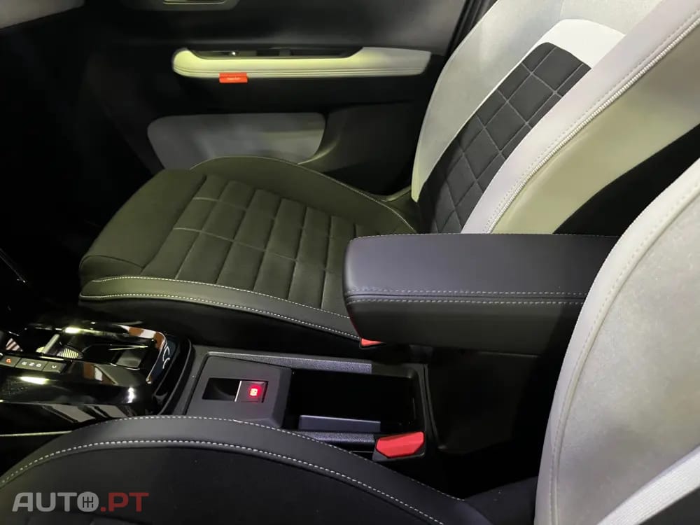 Citroen e-C3 44 kWh Autonomia Conforto Max