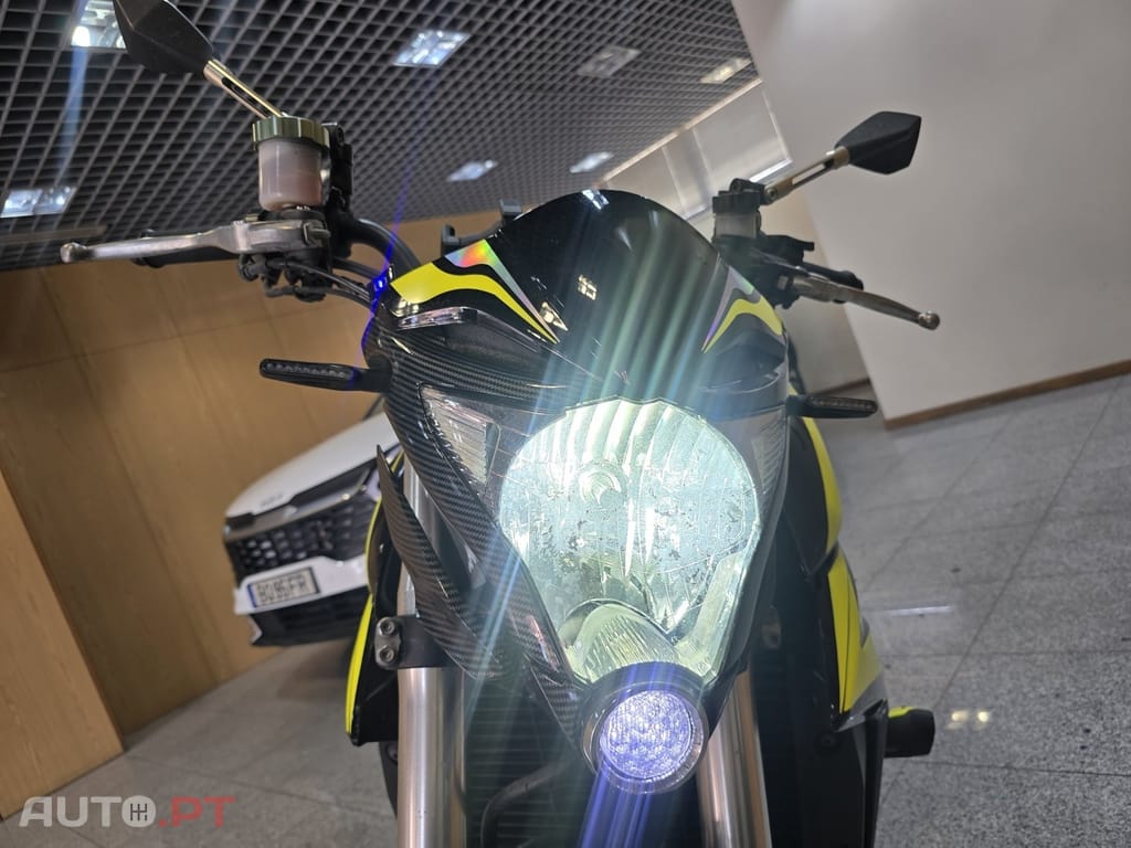 Honda CB black edition