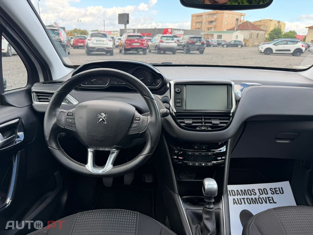 Peugeot 208 1.2 PureTech GT Line