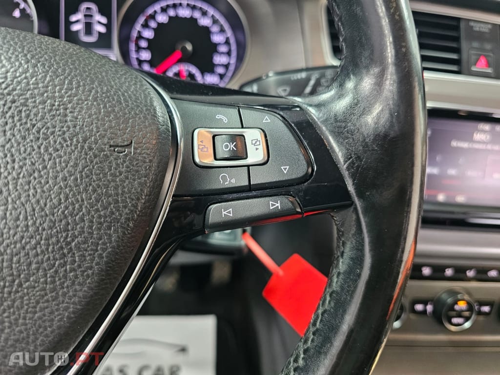 Volkswagen Golf 1.6 TDi Confortline