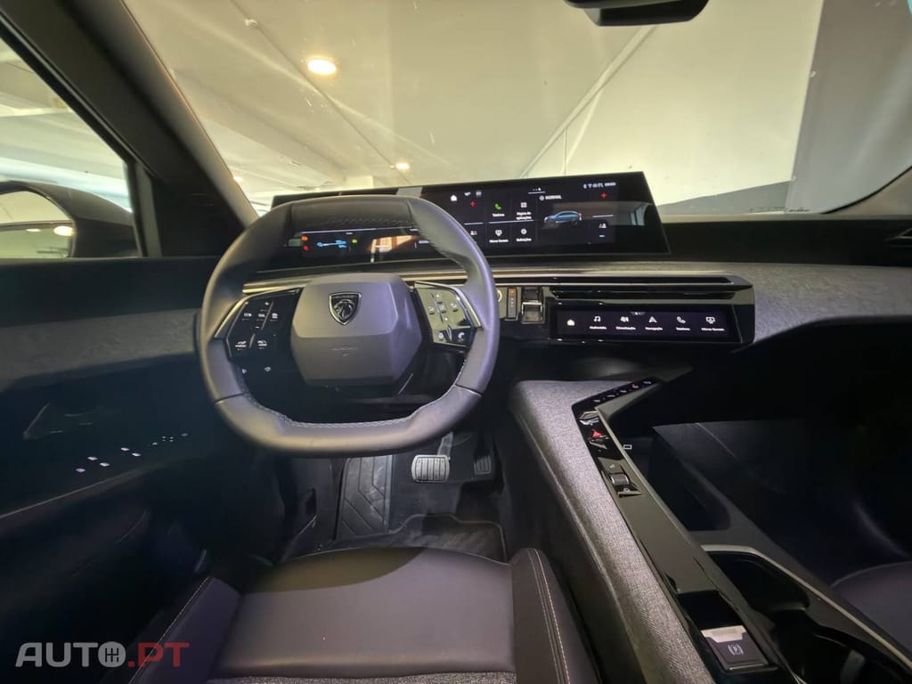 Peugeot E-3008 73 kWh Allure