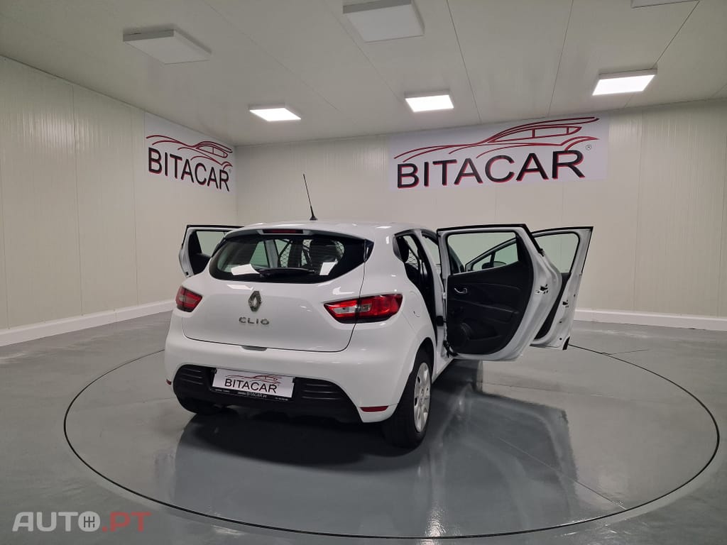 Renault Clio SOCIETE 1.5 DCI ZEN IVA DEDUTIVEL